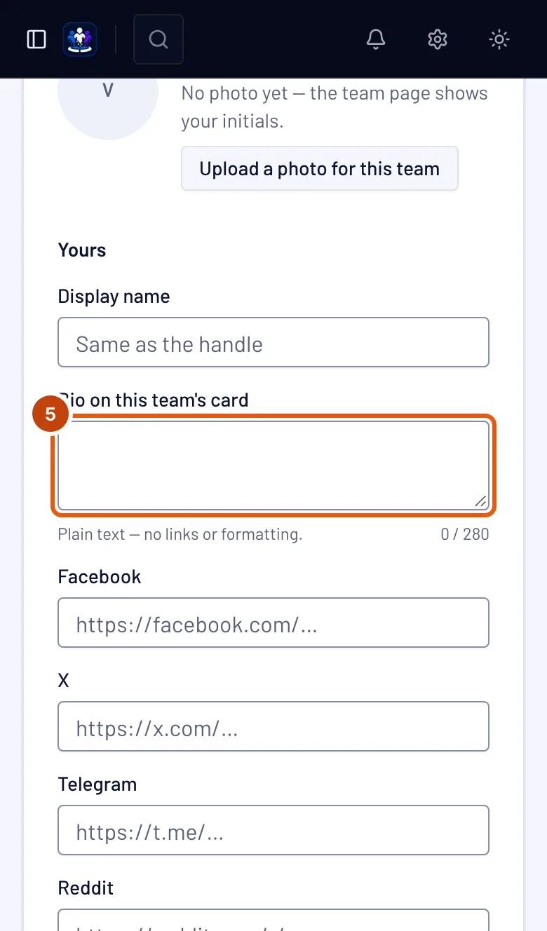 The Bio on this team's card box on your card, outlined.